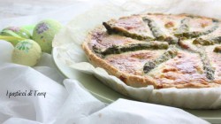 Quiche con asparagi fave e feta (9)