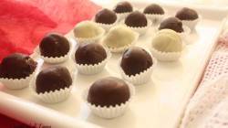 Tartufi al rum ricoperti al cioccolato (3)