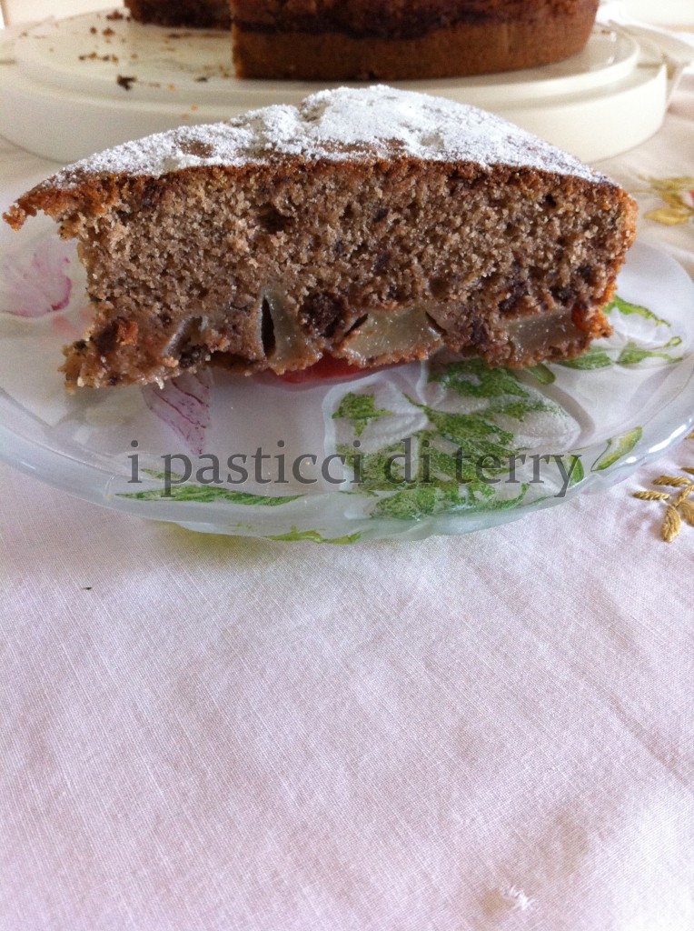 Torta soffice al cioccolato e pere 028