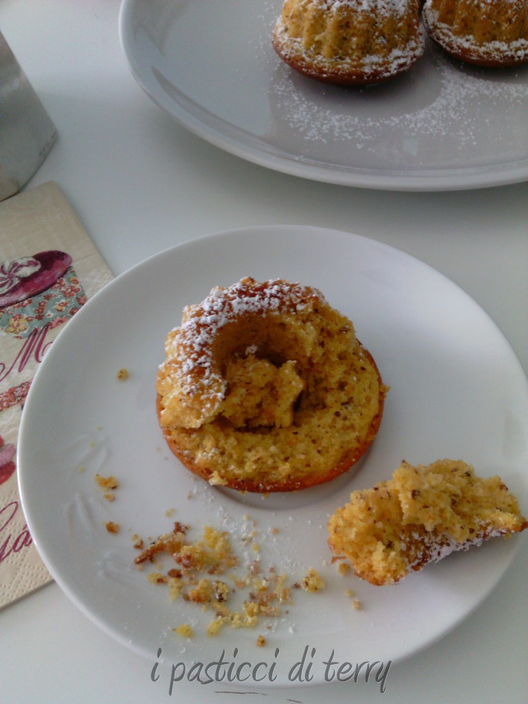 Ciambelline e Muffin zucca e mandorle (4)