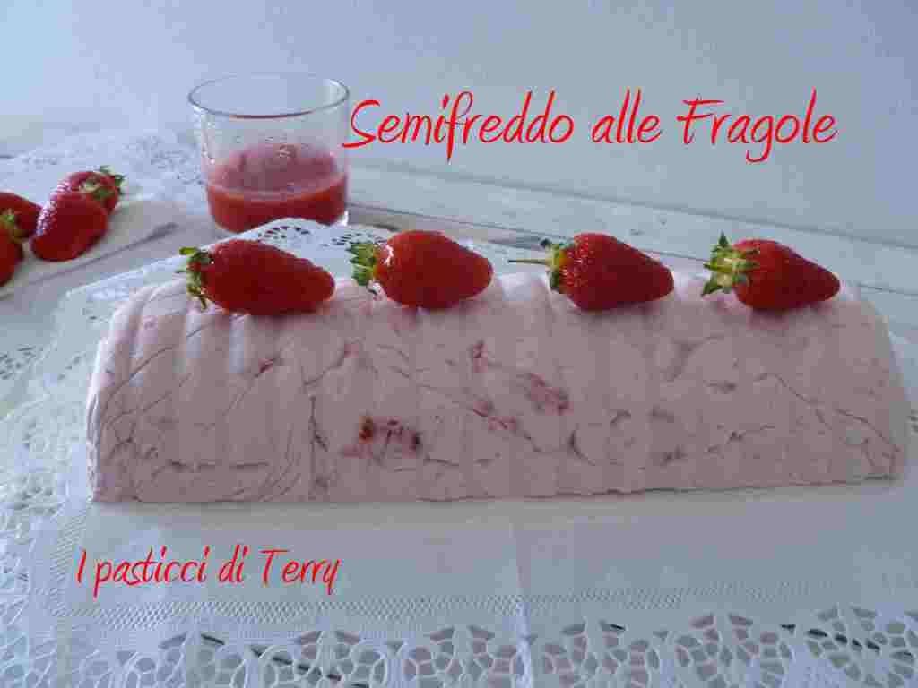 Semifreddo alle fragole (11)