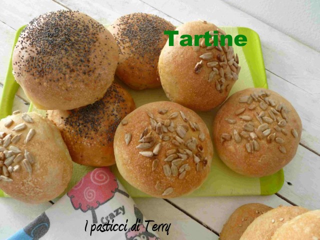 Tartine con semini vari (12)