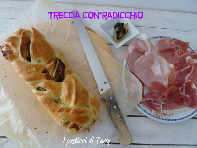 Treccia con radicchio e mozzarella (2)