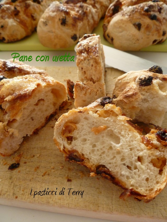 Pane con uvetta (11)
