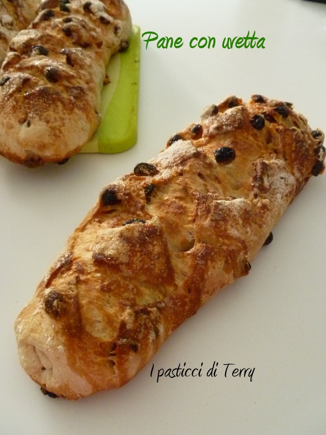 Pane con uvetta (5)