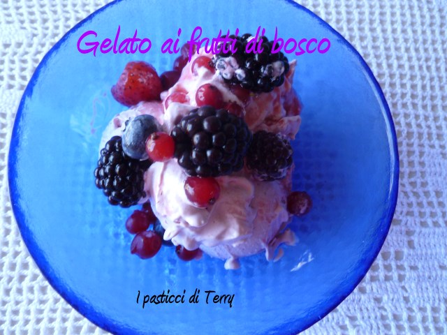Gelato ai frutti di bosco