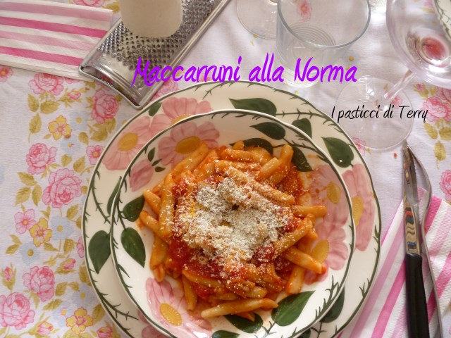 Pasta alla Norma (15)