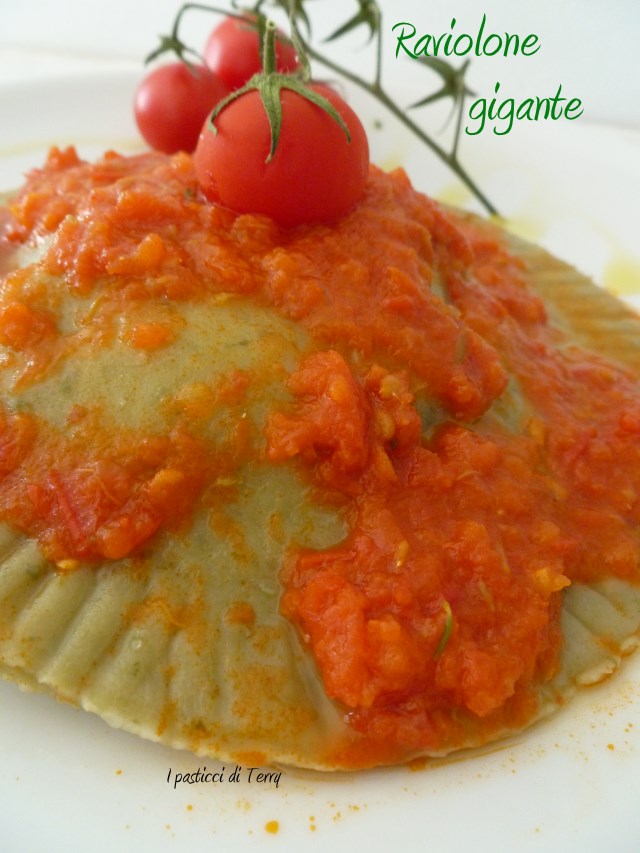 Pasta fresca - Raviolone gigante (13)