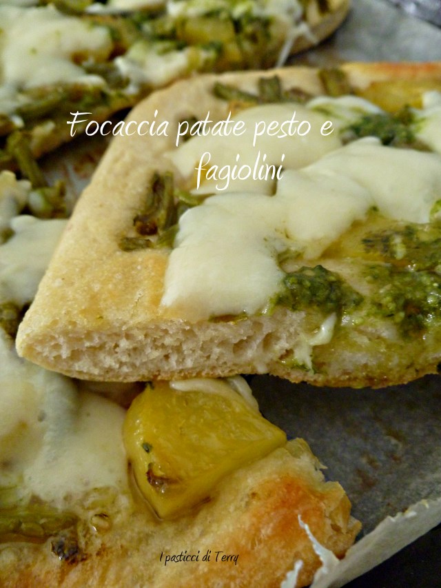 Focaccia patate pesto e fagiolini (11)