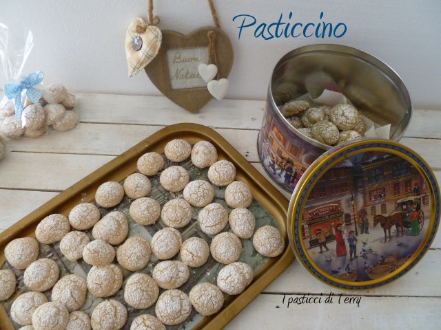 Pasticcino mandorle o pistacchio (3)