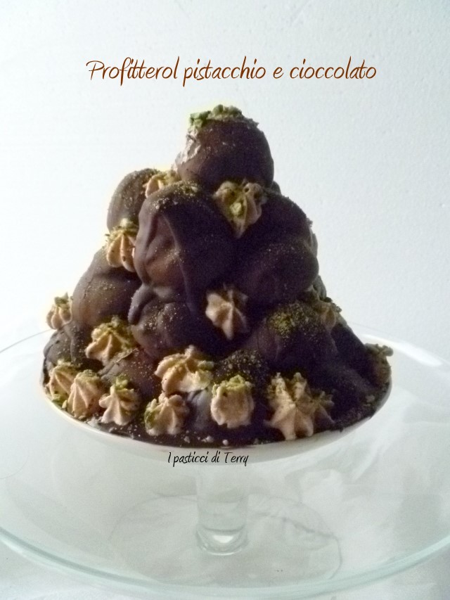 Profitterol pistacchio e cioccolato (10)