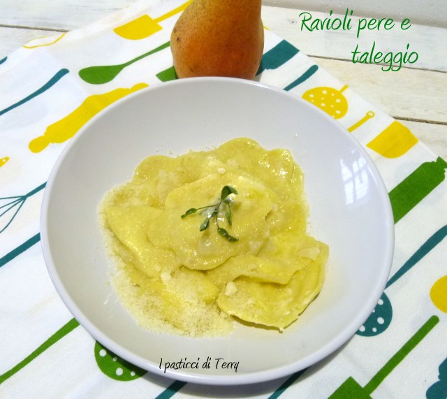 Ravioli taleggio e pere (8)