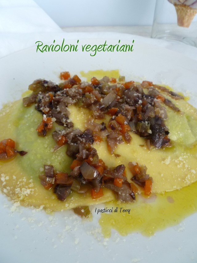 Ravioloni vegetariani (16)