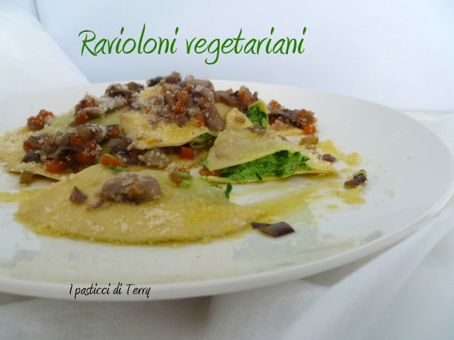 Ravioloni vegetariani (19)