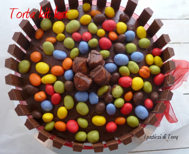 Torta kit kat (11)