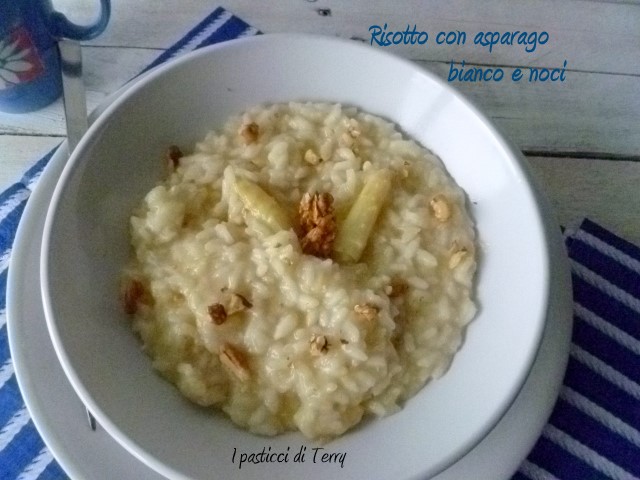 Risotto con asparago bianco e noci (10)