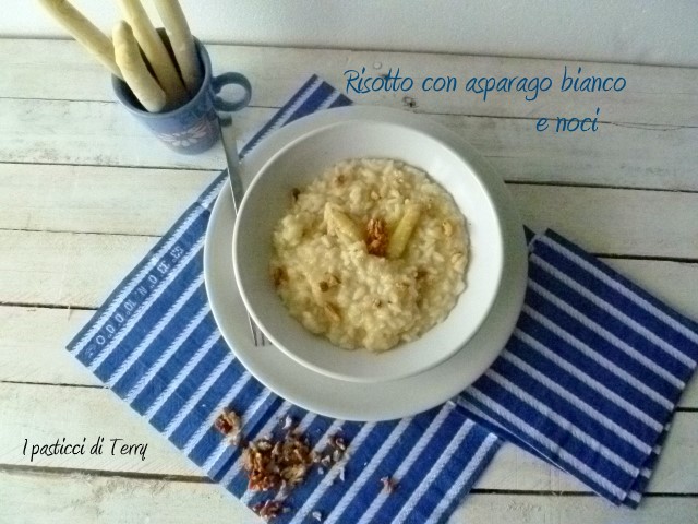 Risotto con asparago bianco e noci (7)