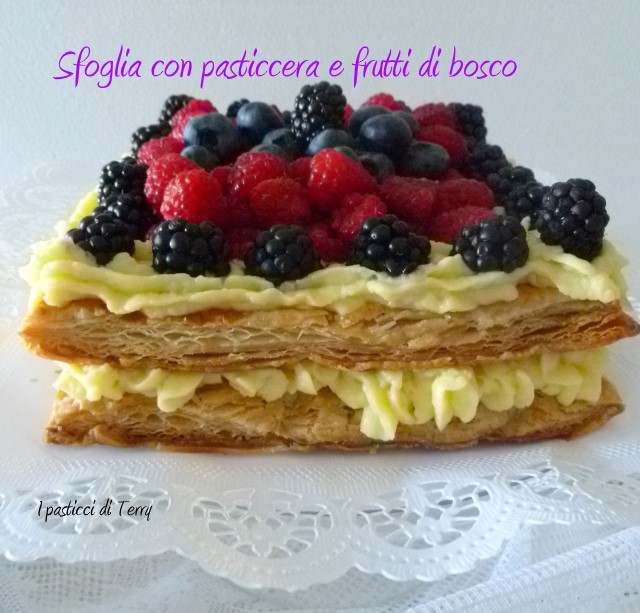 Sfoglia con pasticcera e frutti di bosco (12)
