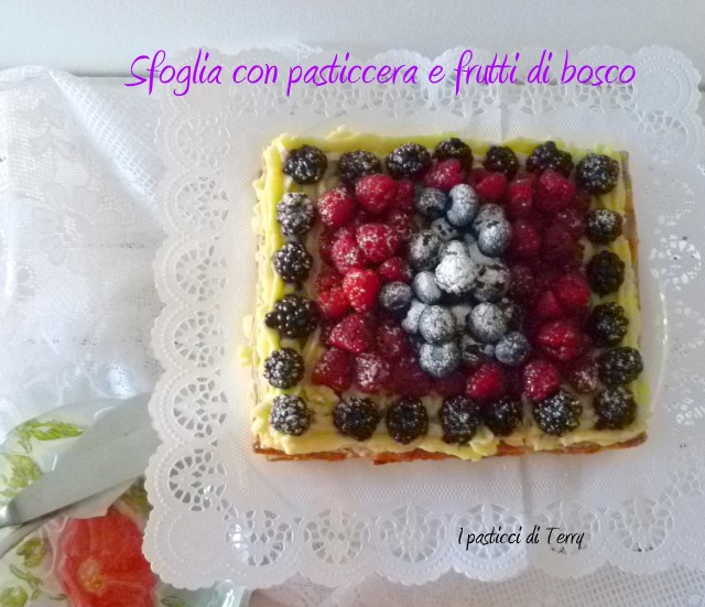 Sfoglia con pasticcera e frutti di bosco (18)