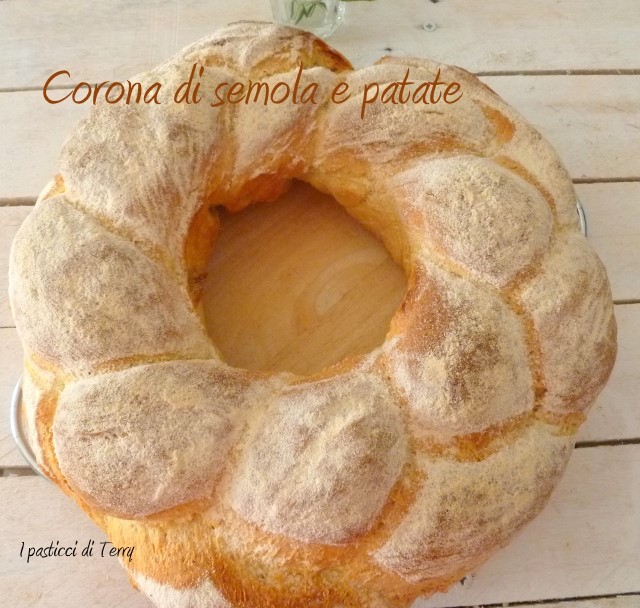 corona-di-pane-semola-e-patate-1