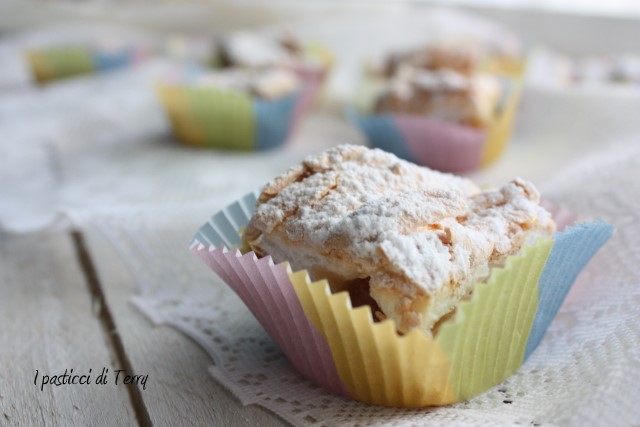 torta-slava-pere-caramellate-e-meringa-11