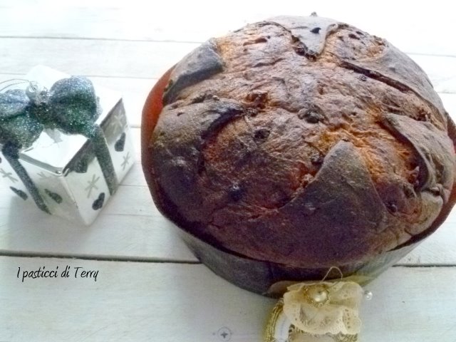 panettone-con-pere-noci-e-cioccolato-19