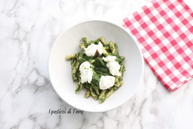 Cicatelli con grano arso (10)