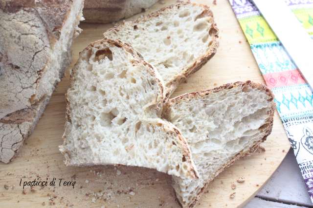 Pane semi integrale con crusta di avena (14)