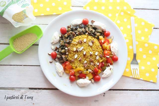 Cous cous verdure ricotta e mandorle (1)