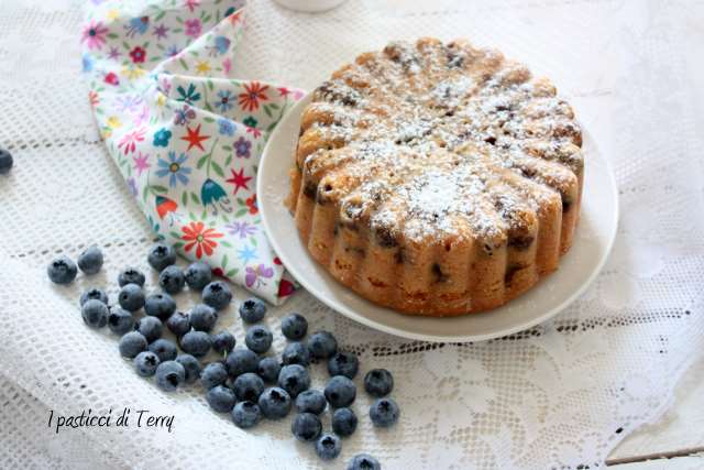 Torta soffice ai mirtilli (3)