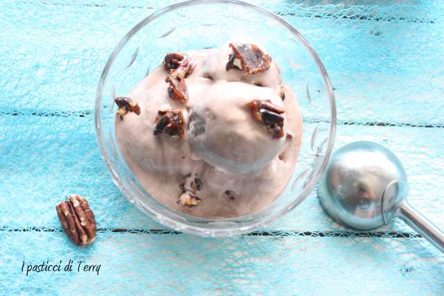 Gelato furbo alla crema gianduia con croccante di noci pecan ( (13)