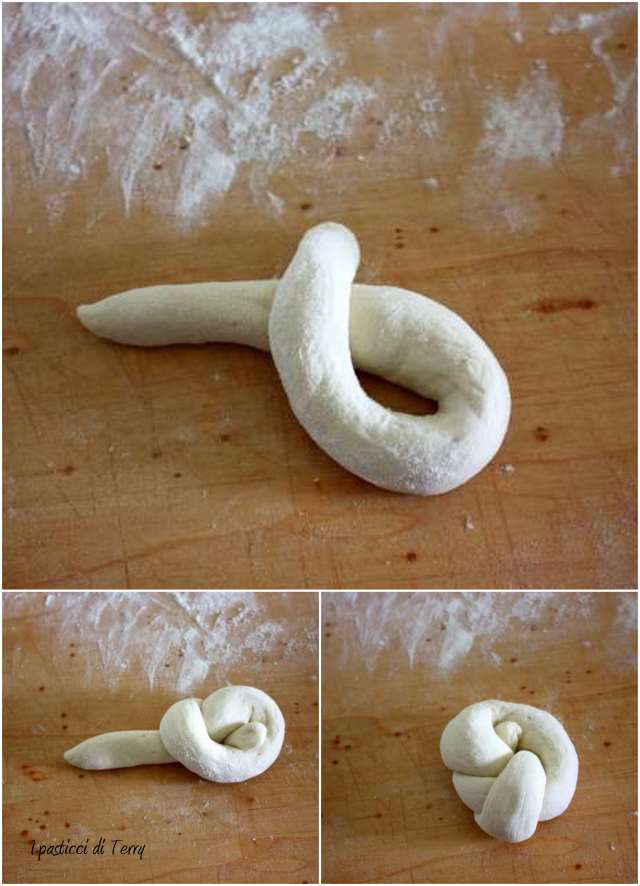 Nodi di pane con semi vari (01)
