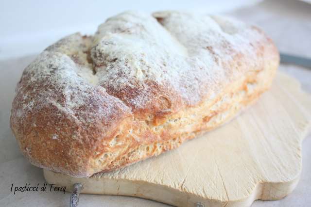 Pane rustico al farro e ceci (6)