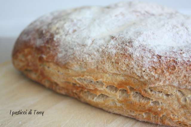 Pane rustico al farro e ceci (7)