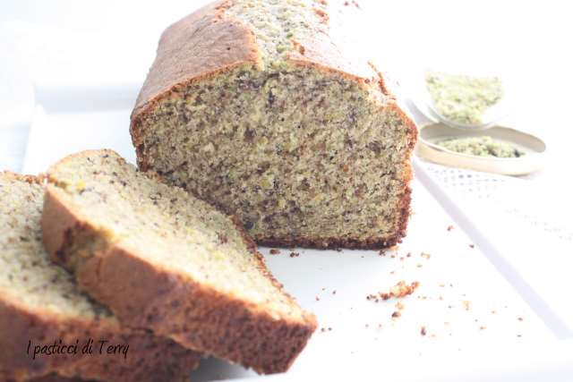 Plum cake ai pistacchi (4)