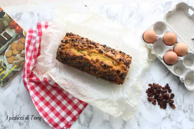 Plumcake uvetta e frutti rossi (6)