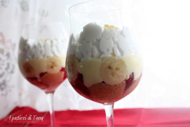 Delia's Christmas Trifle (12)