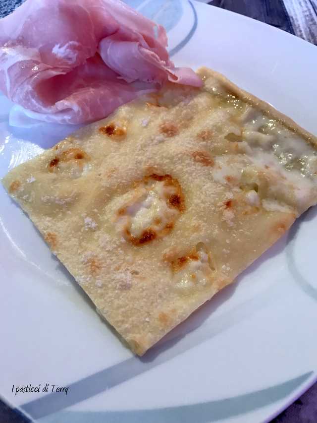 Focaccia di Recco (10)