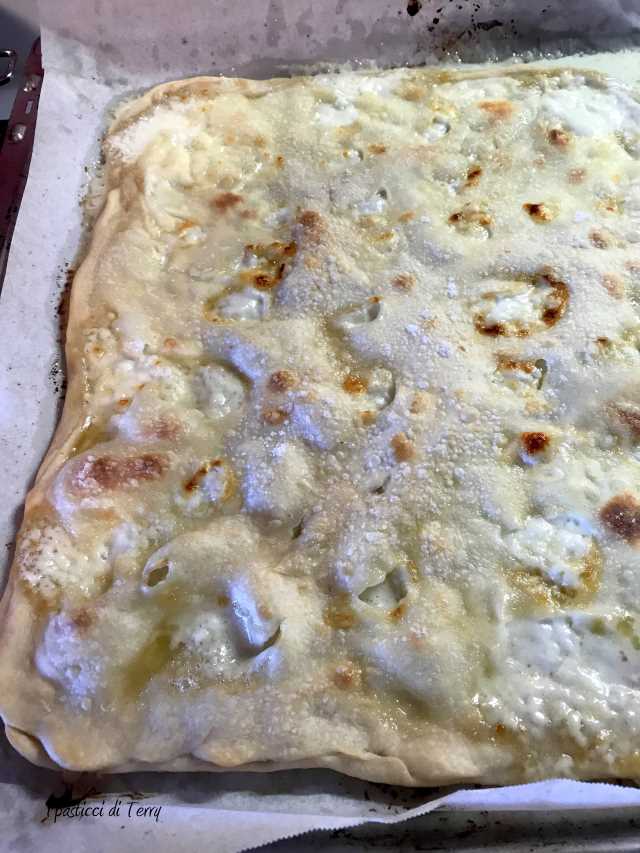 Focaccia di Recco (8)