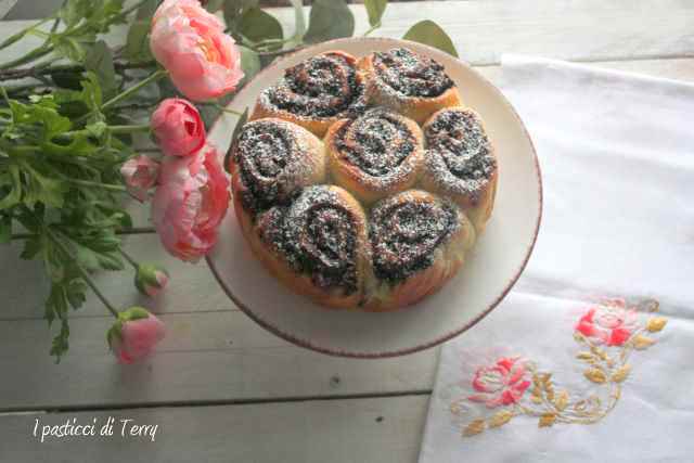 Torta delle rose con Olivotto e pistacchi (8)